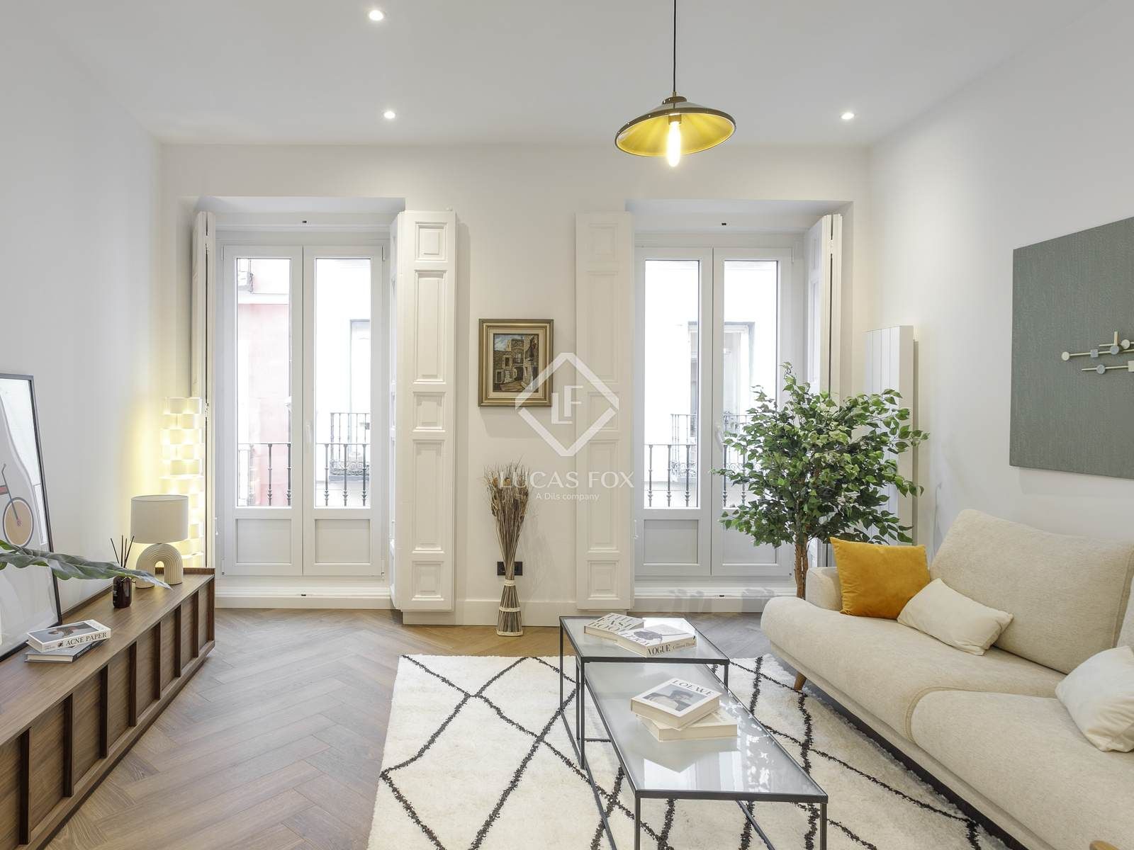 Sala d'estar de Pis en venda en  Madrid Capital amb Aire condicionat, Calefacció i Balcó