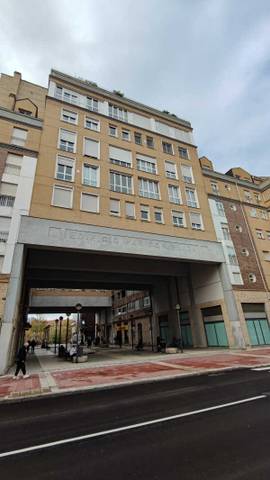 Local comercial en Venta en CL RAFAEL ALBERT en Villalba Estación