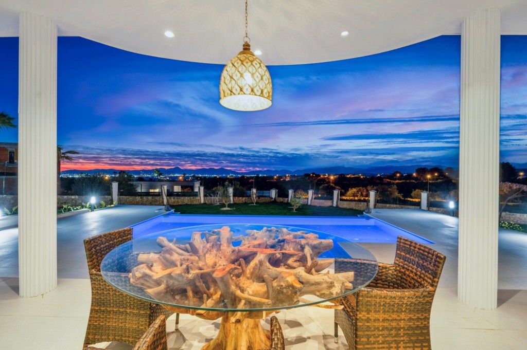 Terrace of House or chalet for sale in  Palma de Mallorca  with Air Conditioner, Heating and Terrace