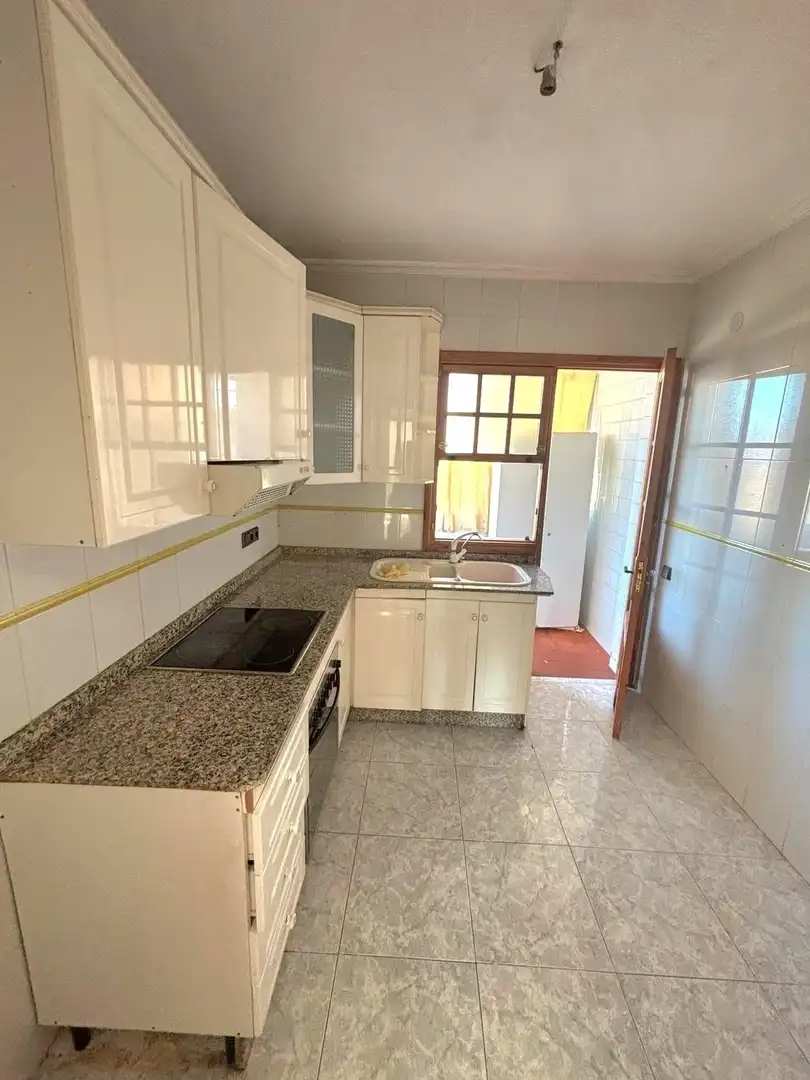 Kitchen of Flat for sale in Murcia  with Terrace, Storage room and Balcony