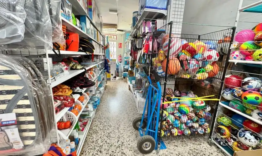 Local comercial en venda a Avenida Faro Mesa Roldán, imagen 4