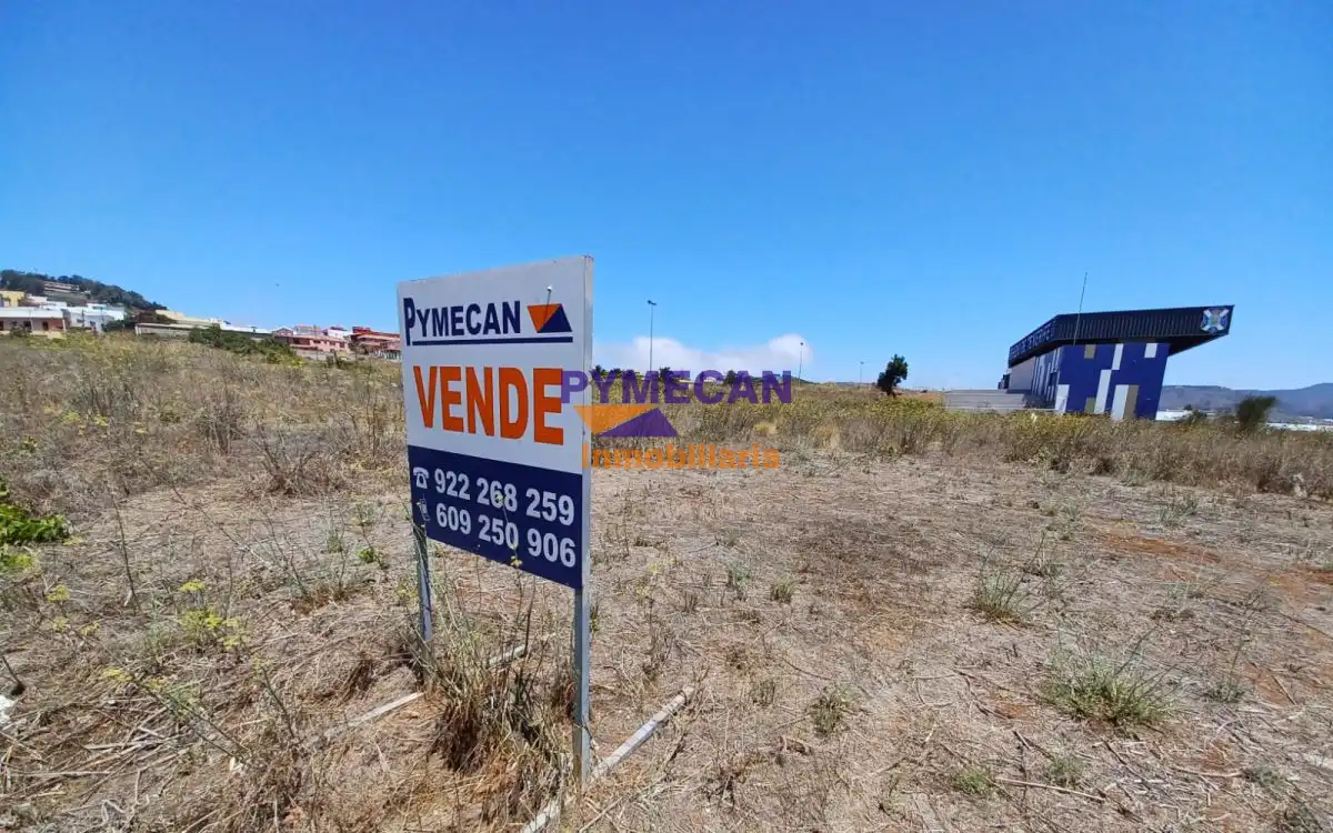 Terreno industrial en venta en San Cristóbal de la Laguna
