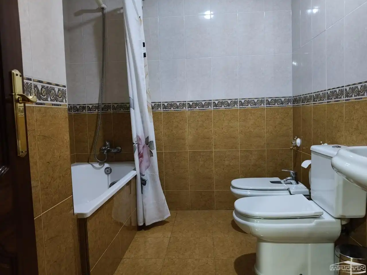 Bany de Planta baixa en venda en Lucena amb Aire condicionat, Traster i Moblat