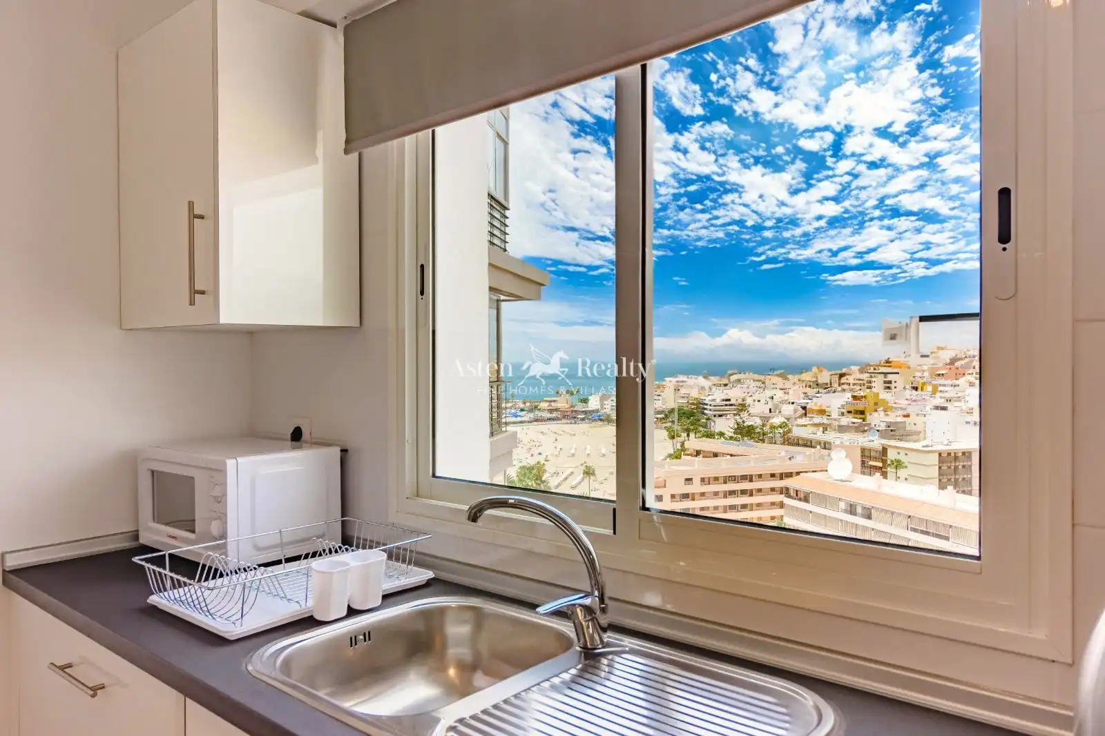 Vista exterior de Apartament en venda en Arona amb Terrassa, Piscina i Moblat