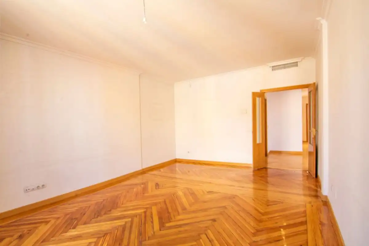 Habitación de Piso de alquiler en Madrid con Aire acondicionado, Calefacción y Parquet