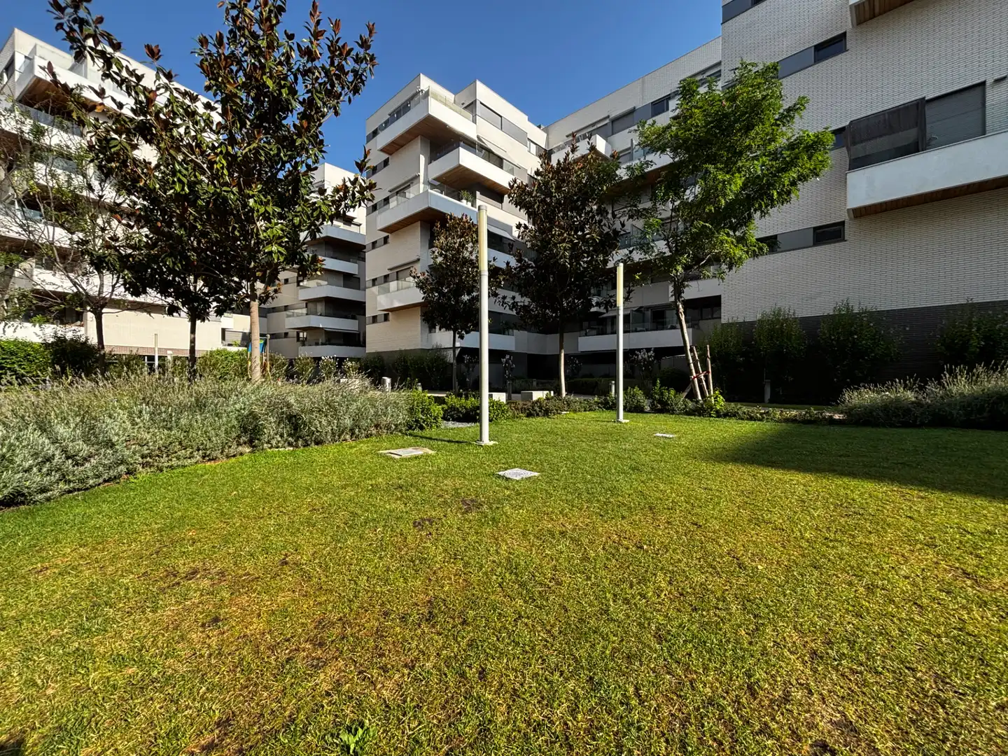 Vista exterior de Piso en venta en Getafe con Aire acondicionado, Calefacción y Jardín privado