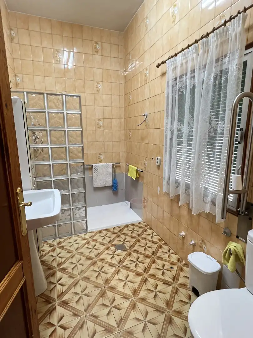 Casa amb terrassa en venda a Herencia, imagen 17