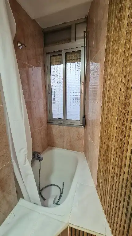 Baño de Piso en venta en  Logroño con Amueblado y Balcón