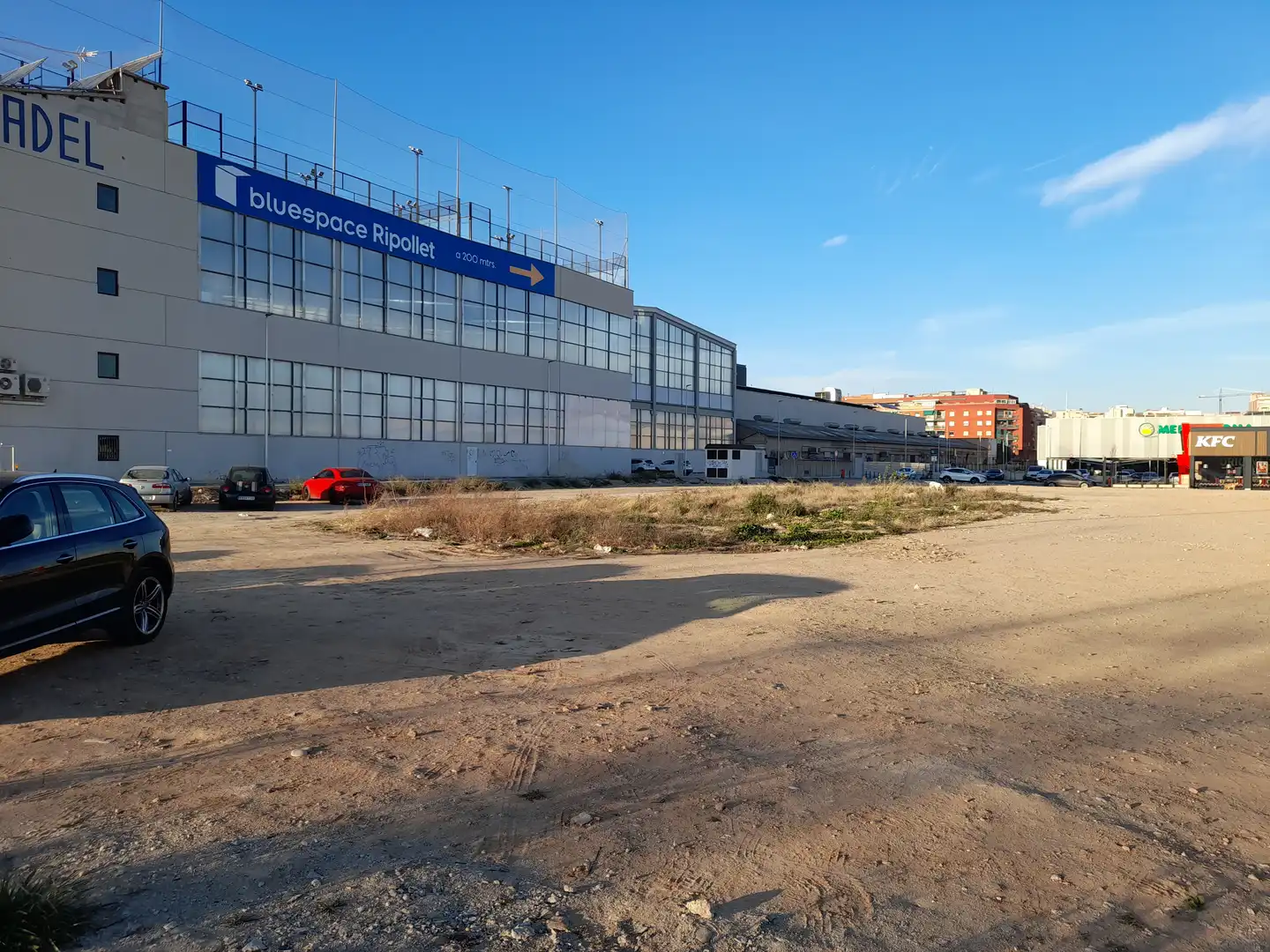 Vista exterior de Terreno industrial de alquiler en Ripollet
