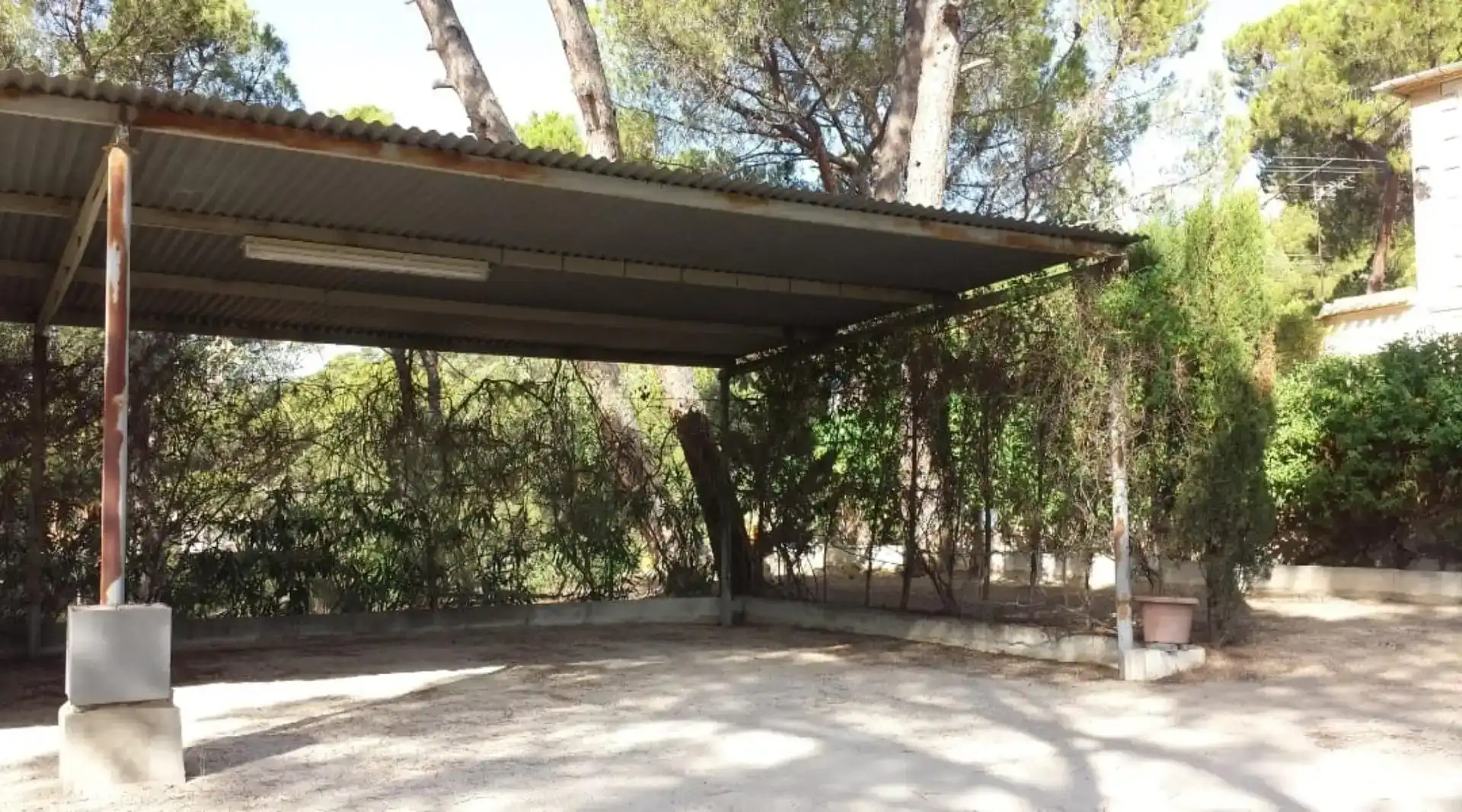 Aparcament de Finca rústica en venda en Onil amb Piscina i Balcó