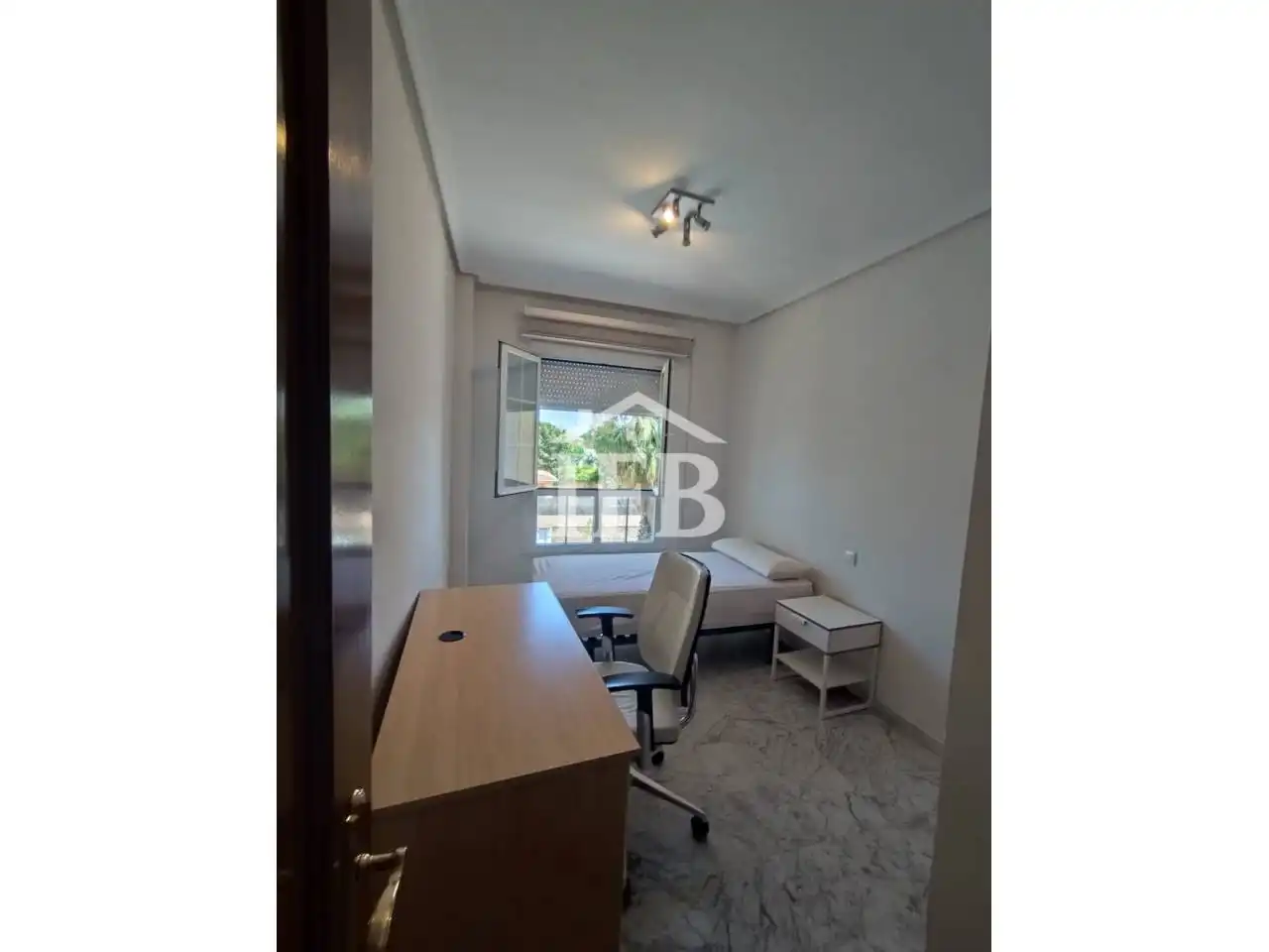 Bedroom of Flat for sale in Badajoz  with Air Conditioner, Heating and Storage room