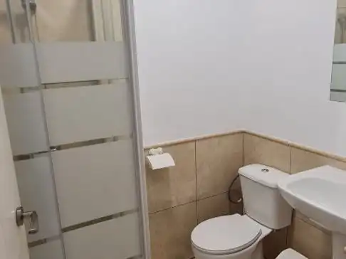 Bany de Pis de lloguer en San Cristóbal de la Laguna amb Moblat, Forn i Rentadora