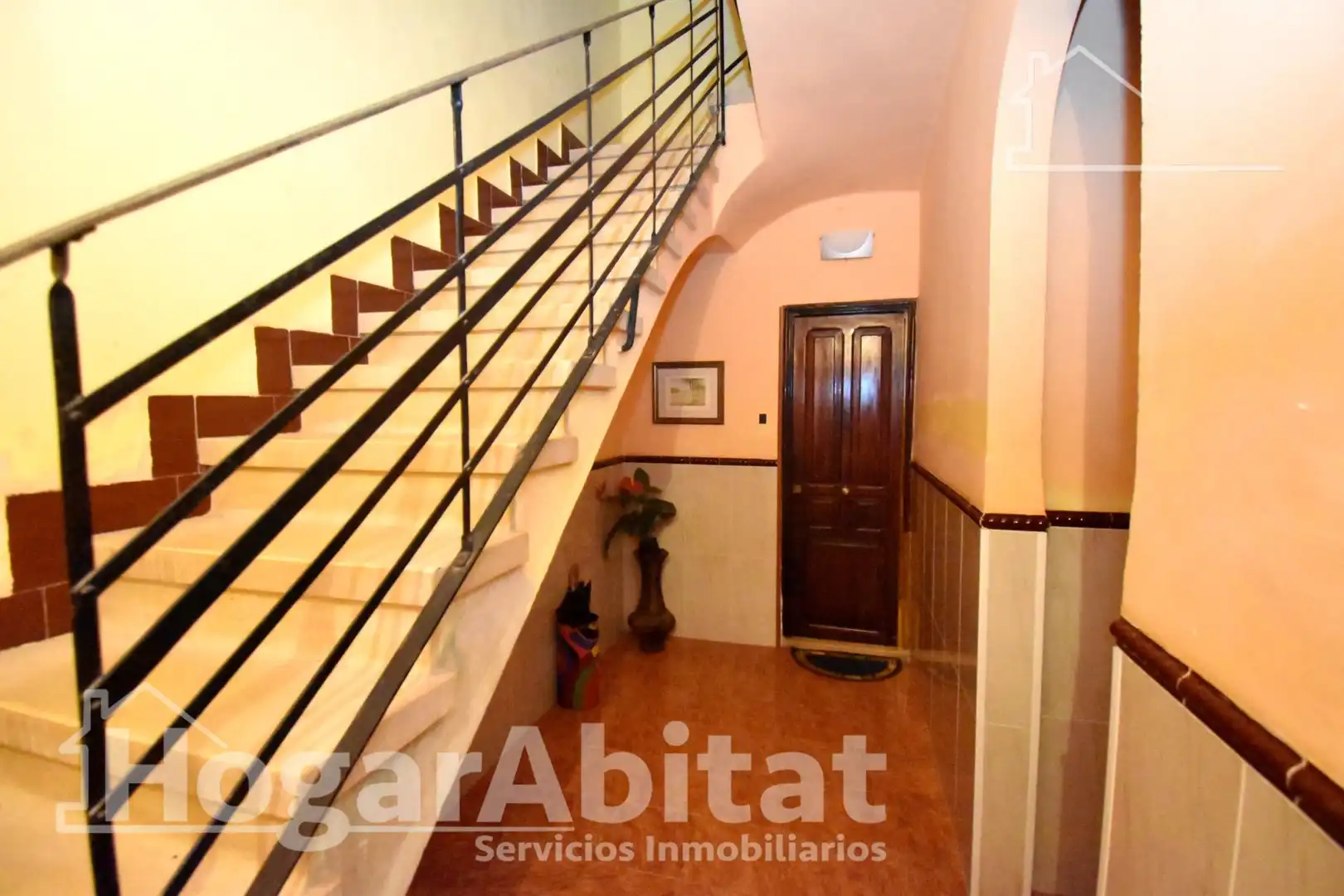 Piso en venta en Castellón de la Plana / Castelló de la Plana con Trastero y Amueblado