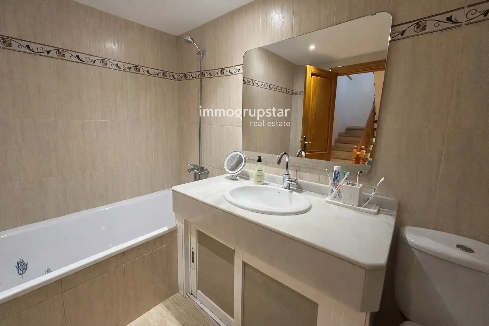 Terraced house with terrace for sale in President Irla, imagen 13