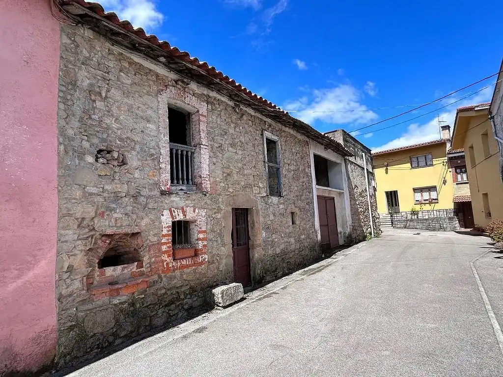 House for sale in Peñamellera Alta, imagen 3
