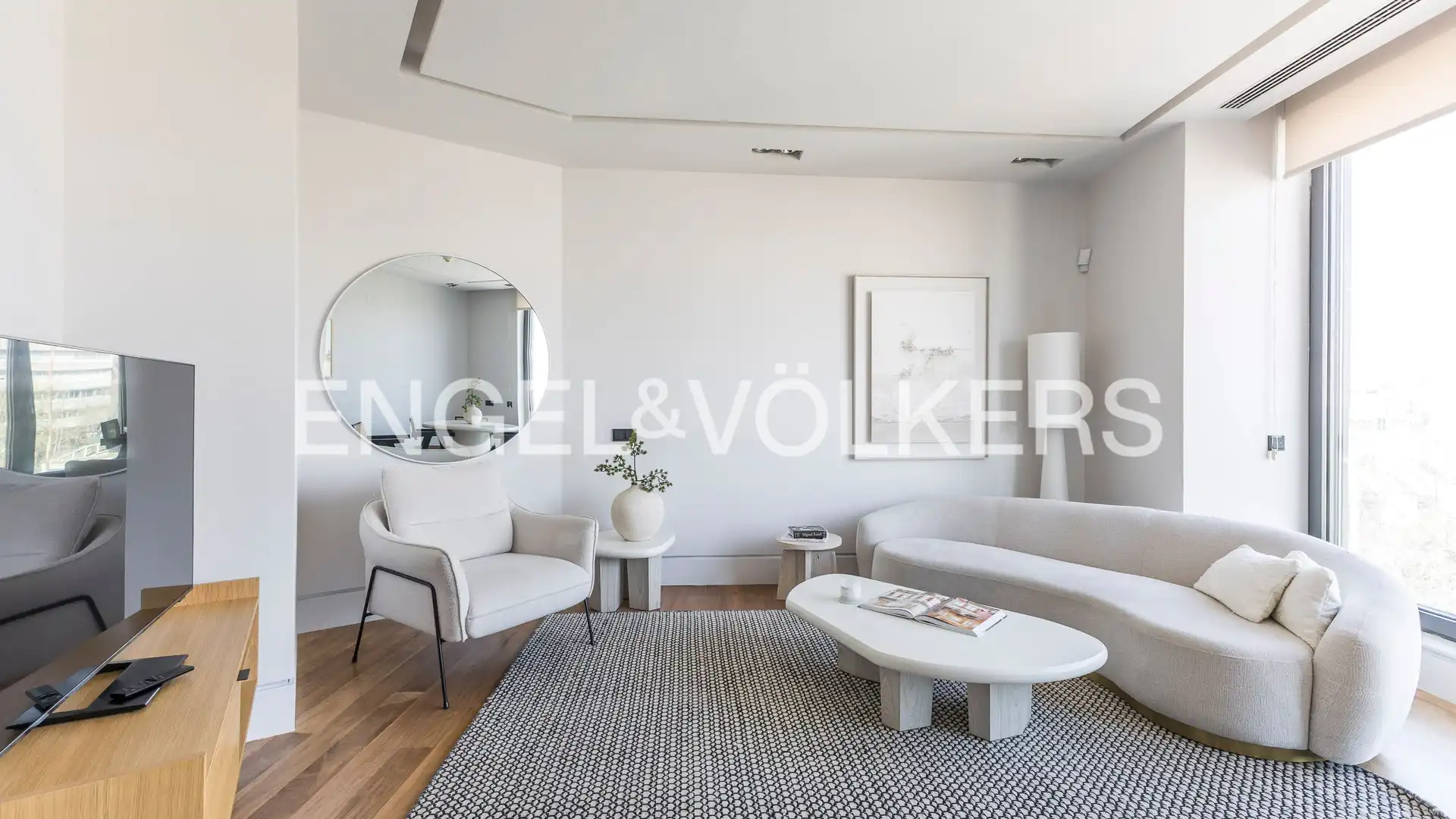 Sala de estar de Piso de alquiler en  Madrid Capital con Aire acondicionado, Calefacción y Parquet