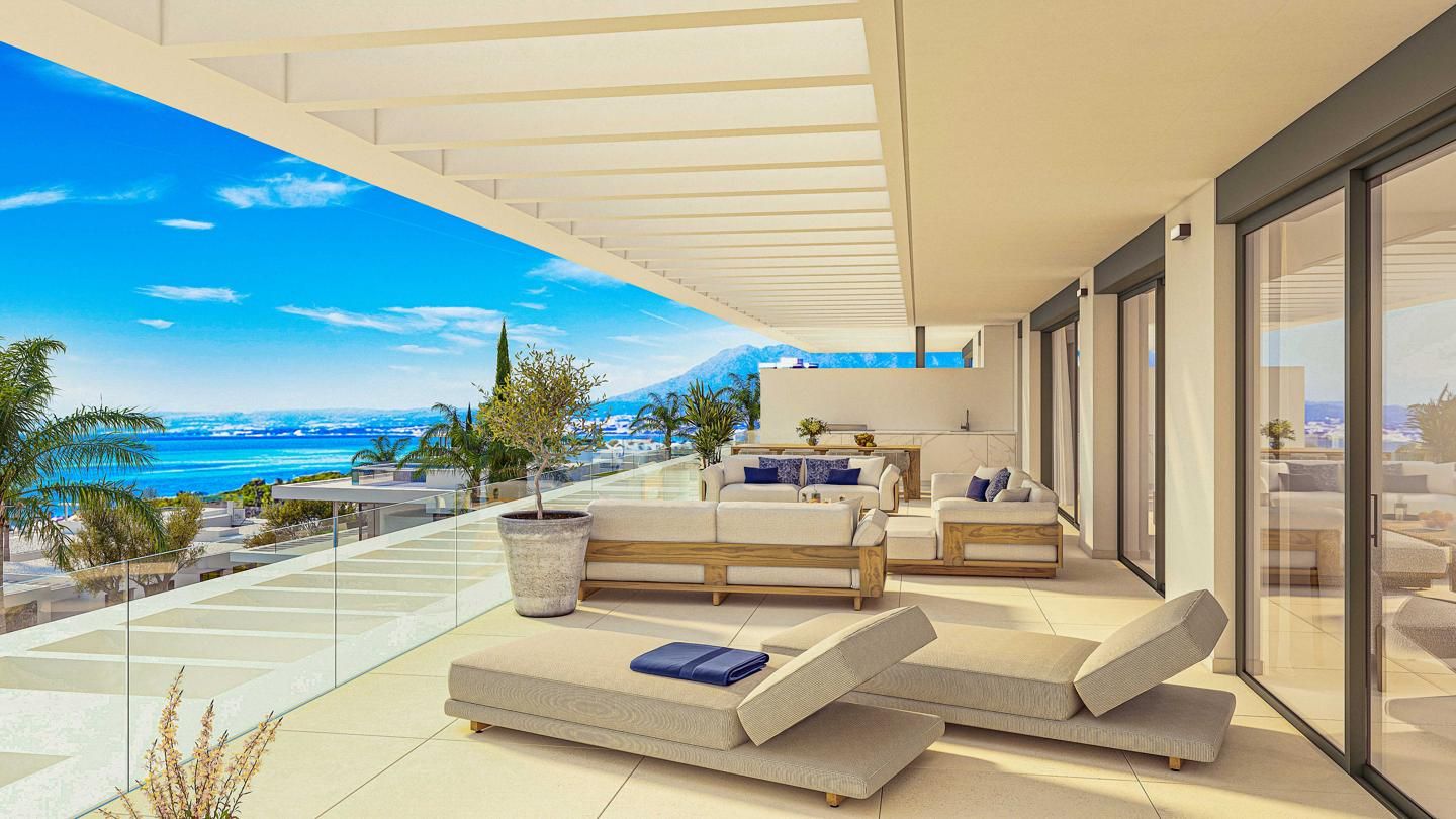 Terraza de Ático en venta en Marbella con Aire acondicionado, Calefacción y Jardín privado