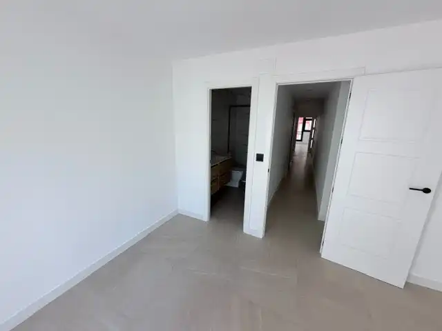 Flat for rent in Huelva  with Terrace, Oven and Washing machine