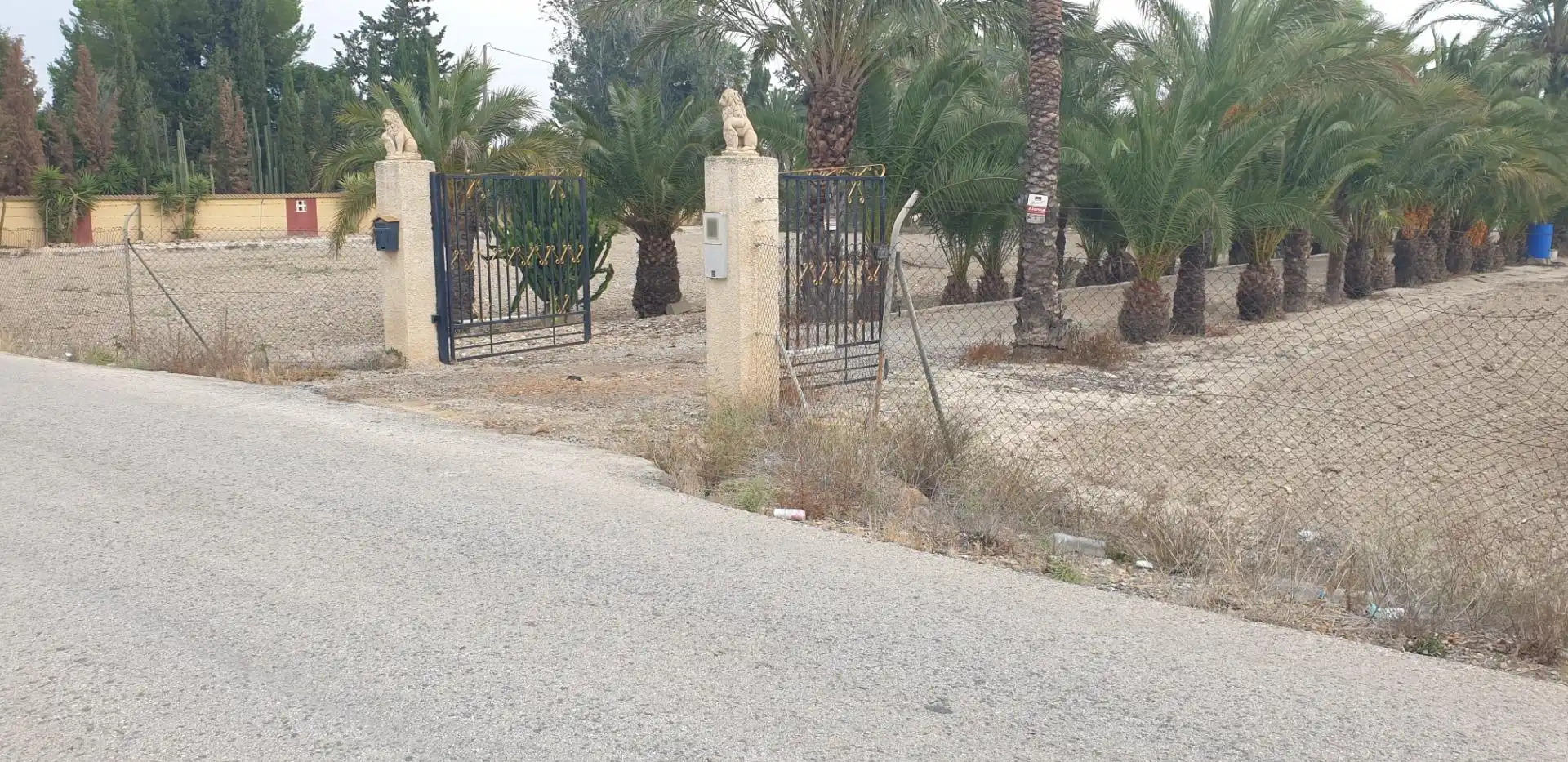 Casa amb piscina en venda a Carretera Virgen del Camino 5, imagen 13