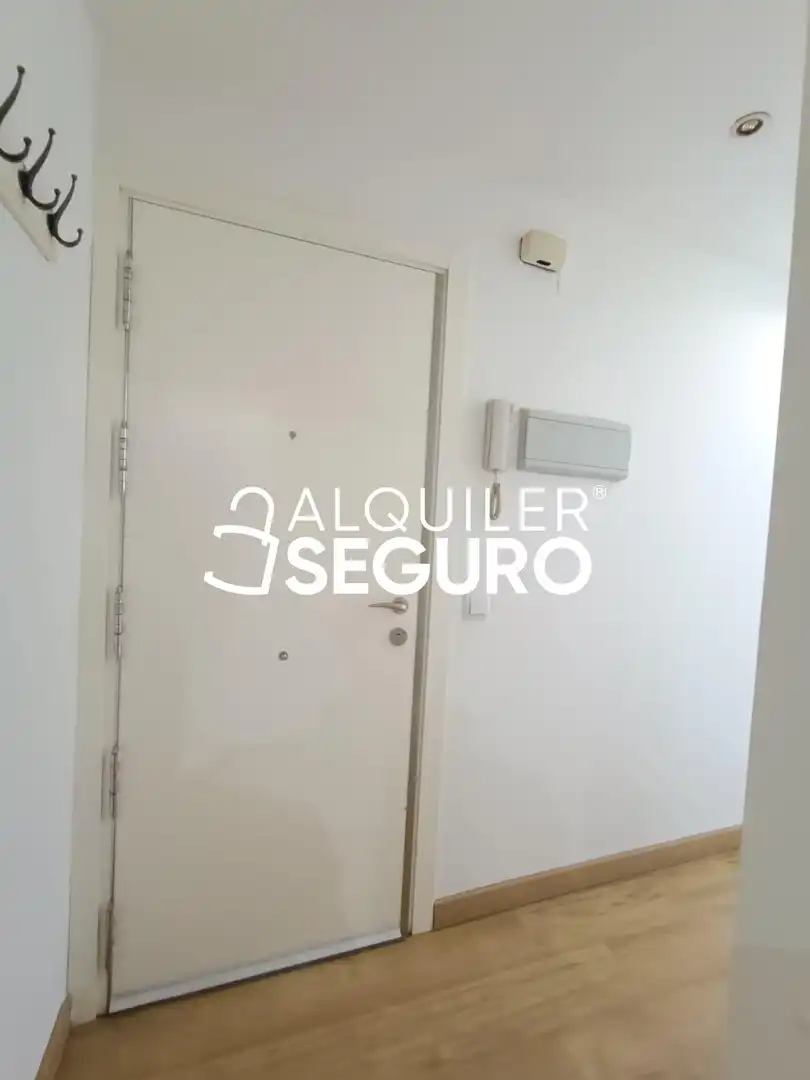 Parking of Flat for rent in Madrid  with Air Conditioner, Heating and Terrace