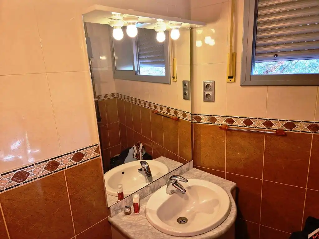 Bathroom of Houses for sale in Corbins  with Heating, Private garden and Terrace
