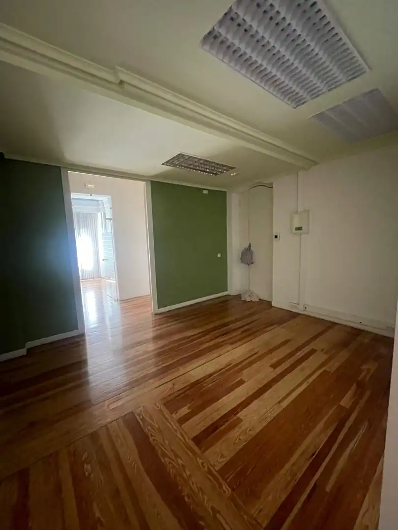 Office space with lift to rent in Calle Calle Miguel Iscar, imagen 6