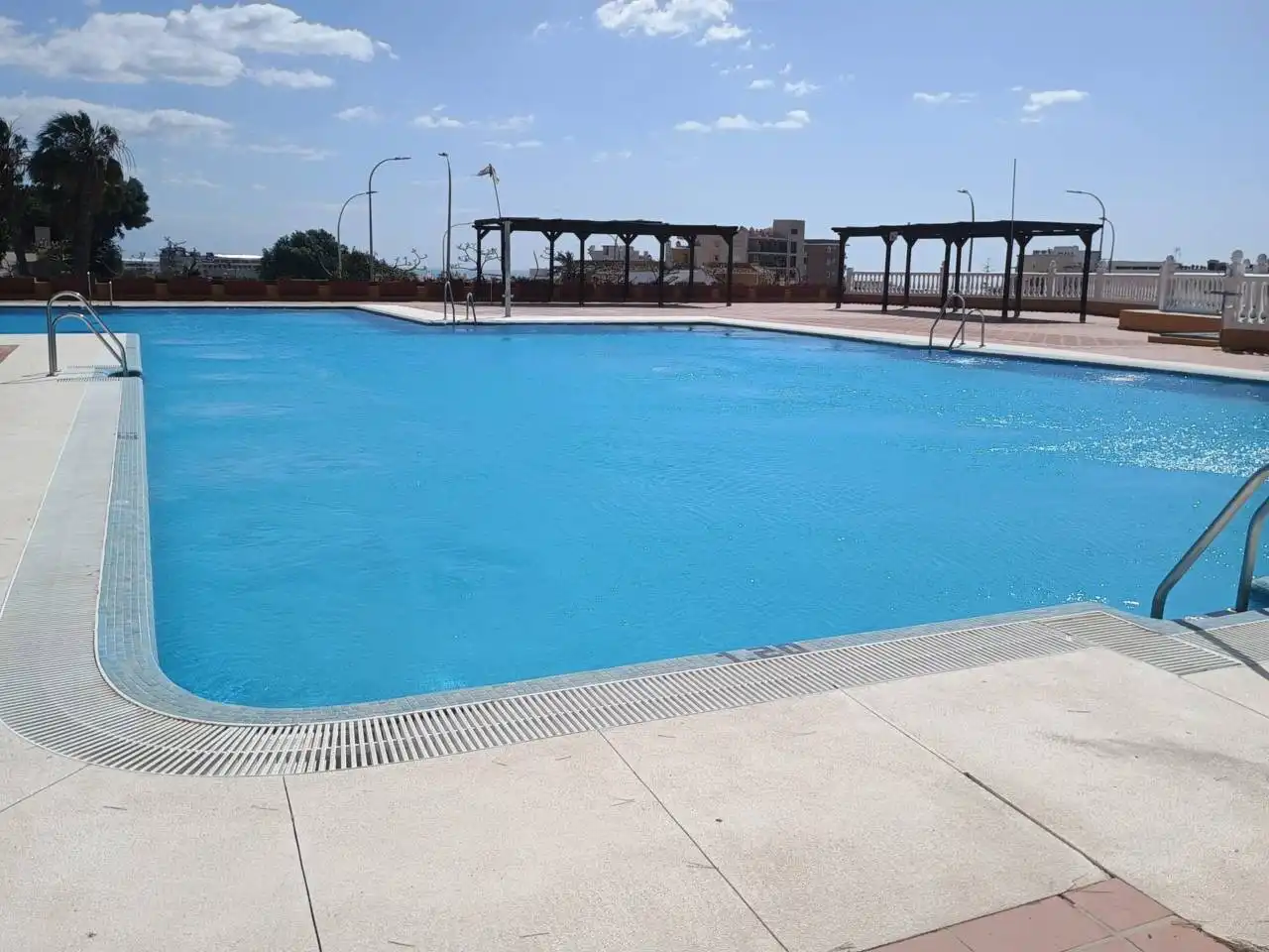 Apartament amb terrassa en venda a El Pinillo, imagen 15