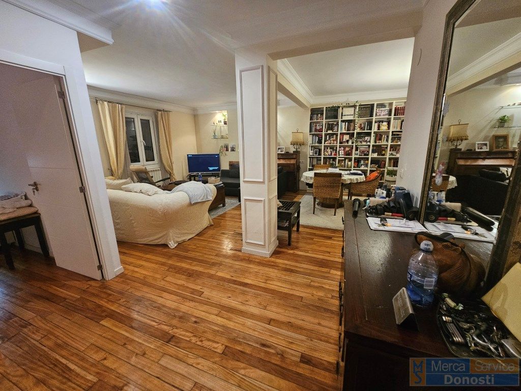 Living room of Flat for sale in Irun 