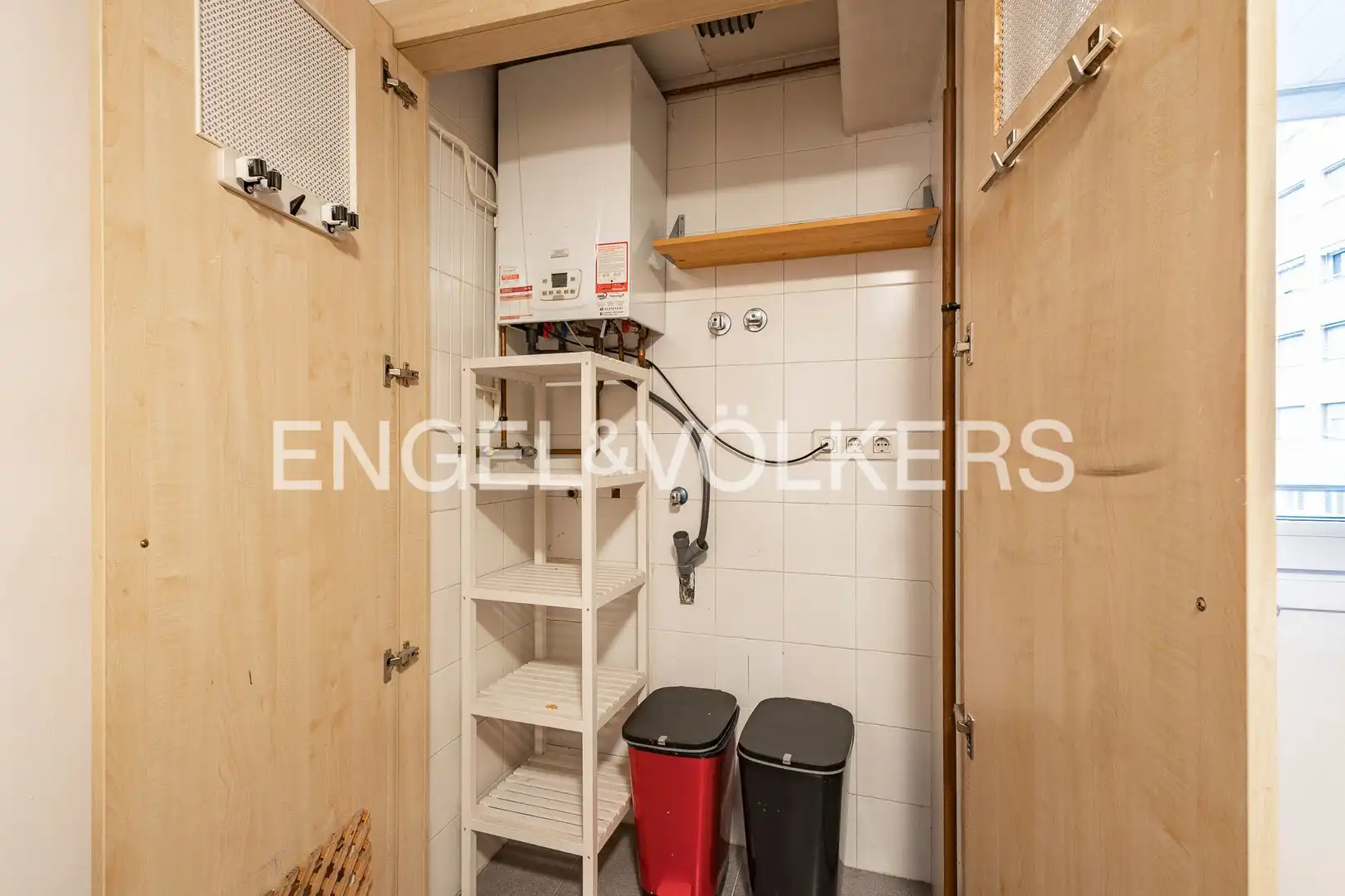 Kitchen of Flat for sale in Sant Joan Despí  with Air Conditioner, Heating and Terrace