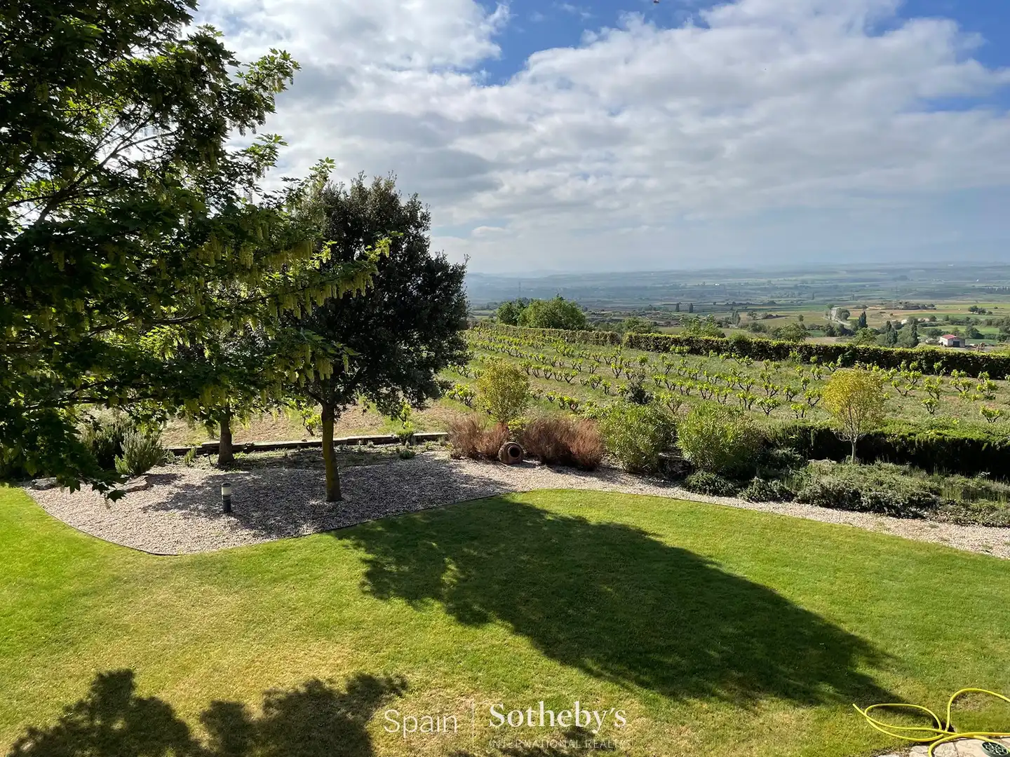 Garten von Residential zum Verkauf in Villalba de Rioja