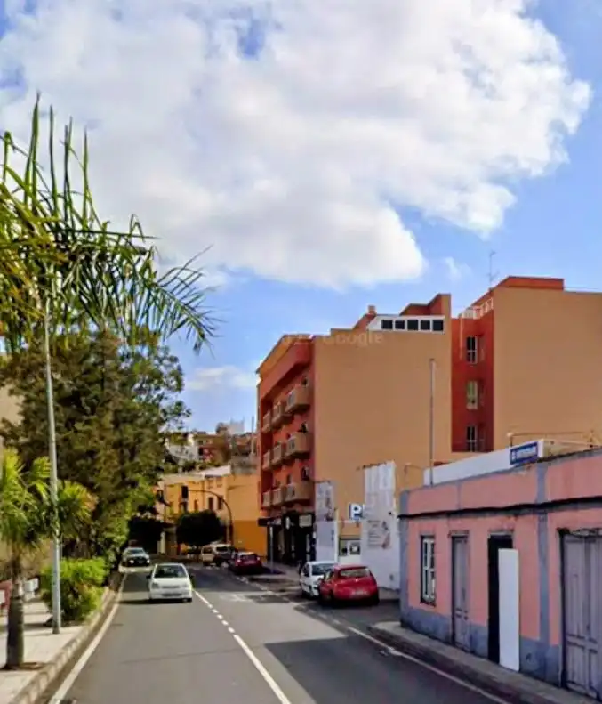 Local commercial à vendre à Avenida 38430, imagen 2