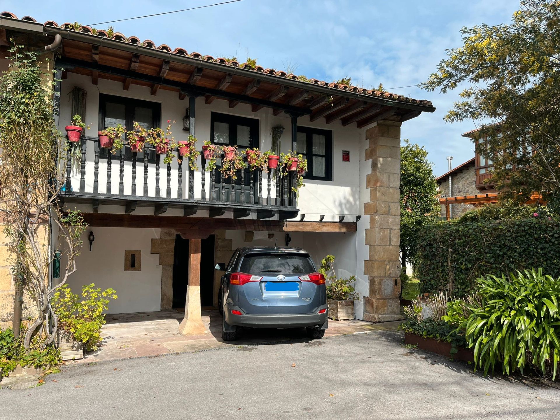 Exterior view of Single-family semi-detached for sale in Piélagos  with Heating, Private garden and Parquet flooring