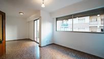 Flat for sale in  Valencia Capital  with Balcony