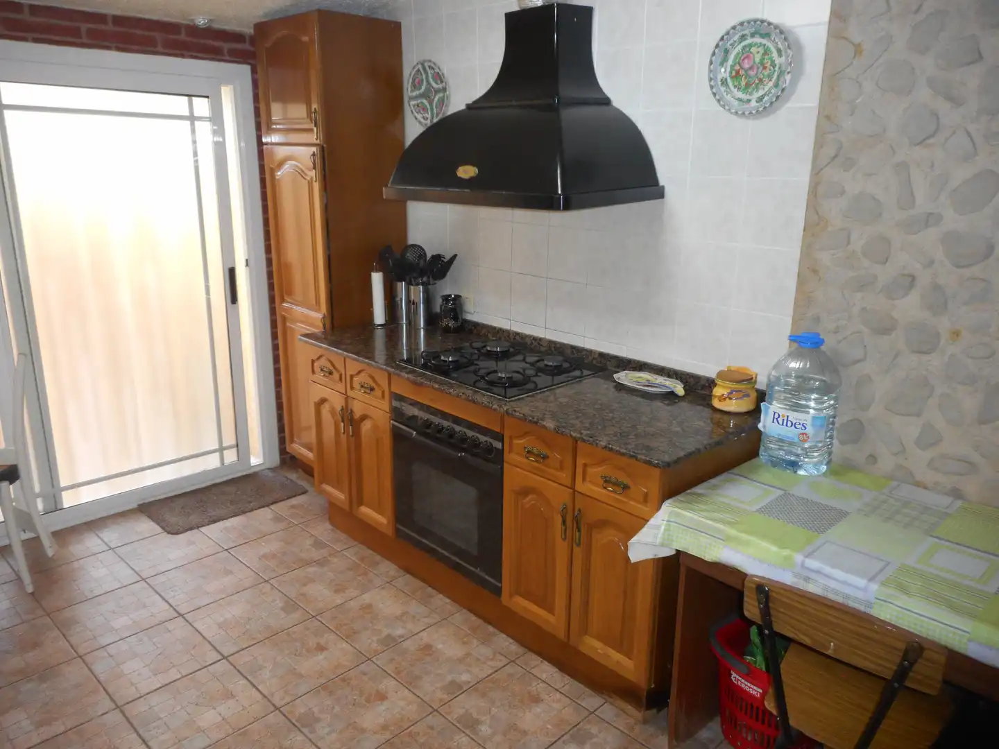 Cuina de Casa o xalet en venda en Olesa de Bonesvalls amb Calefacció, Jardí privat i Terrassa