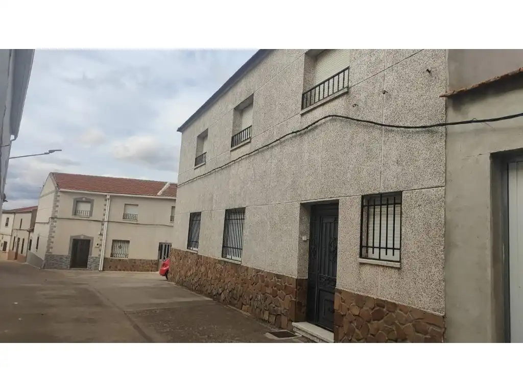 Maison à vendre à Brazatortas