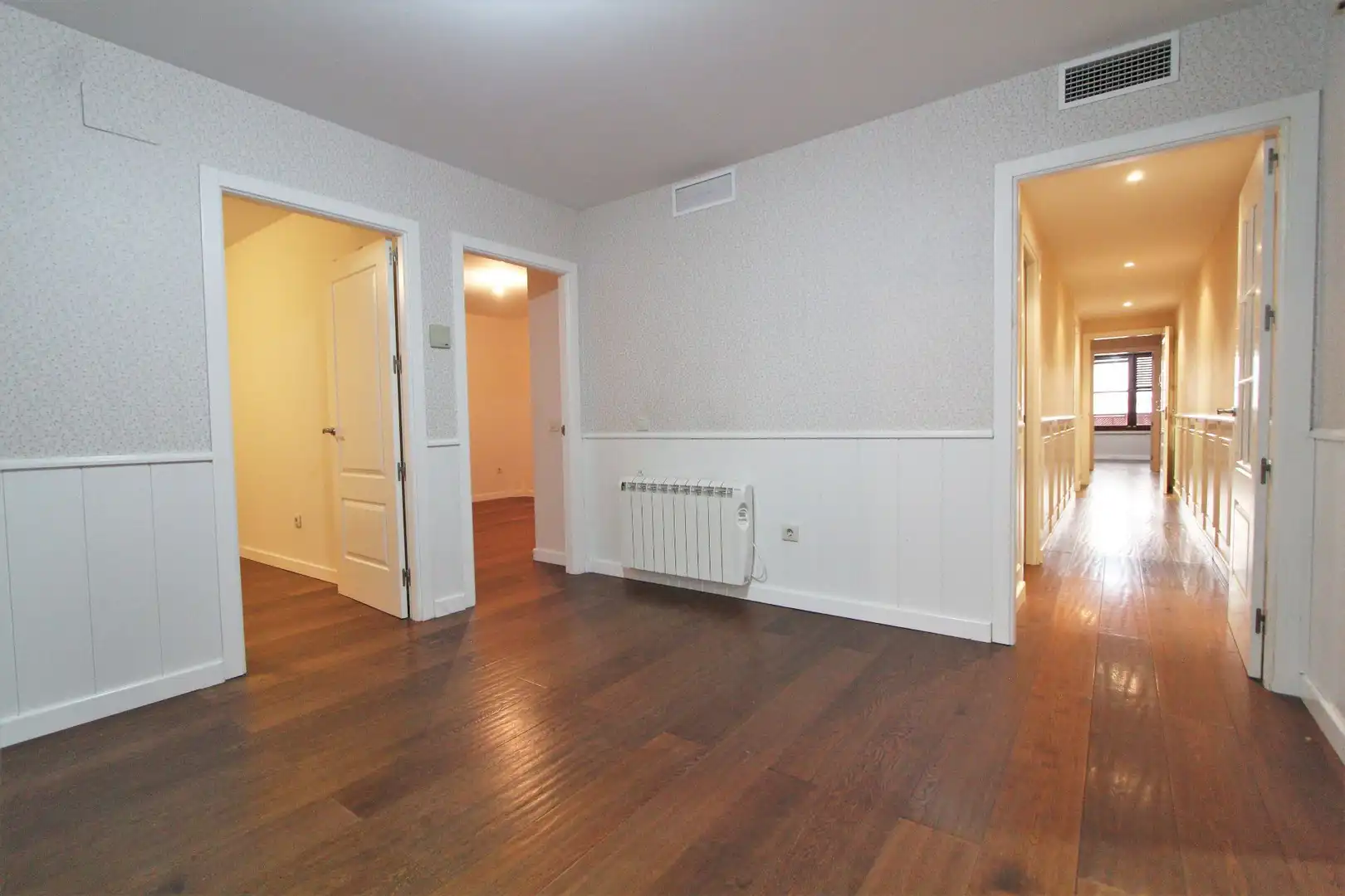 Wohnung zum Verkauf in Badajoz mit Klimaanlage, Heizung und Terrasse
