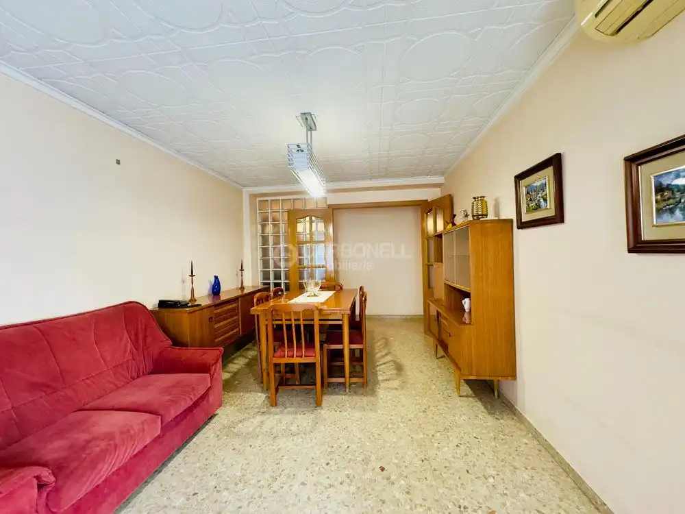 Flat with lift for sale in Santa Rosa