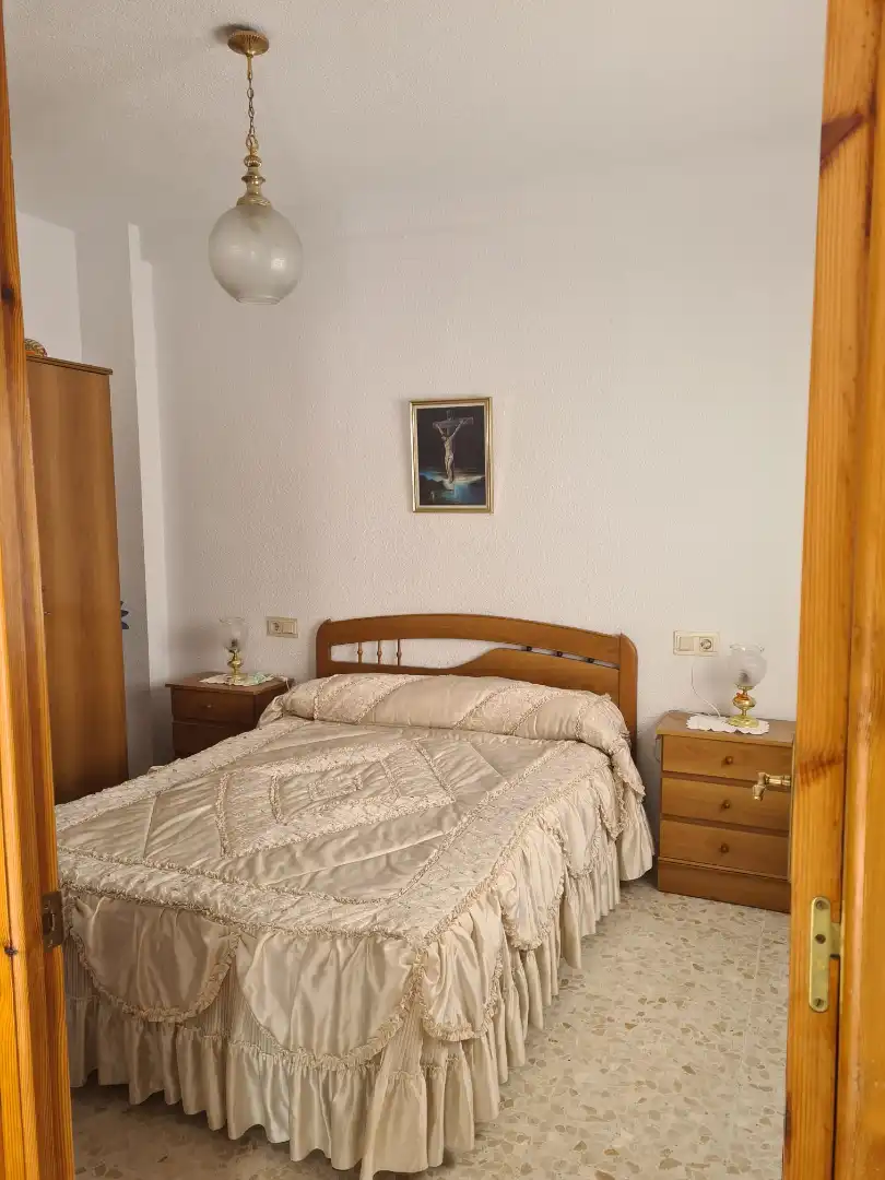 Habitación de Casa adosada en venta en Alpujarra de la Sierra con Aire acondicionado, Calefacción y Terraza