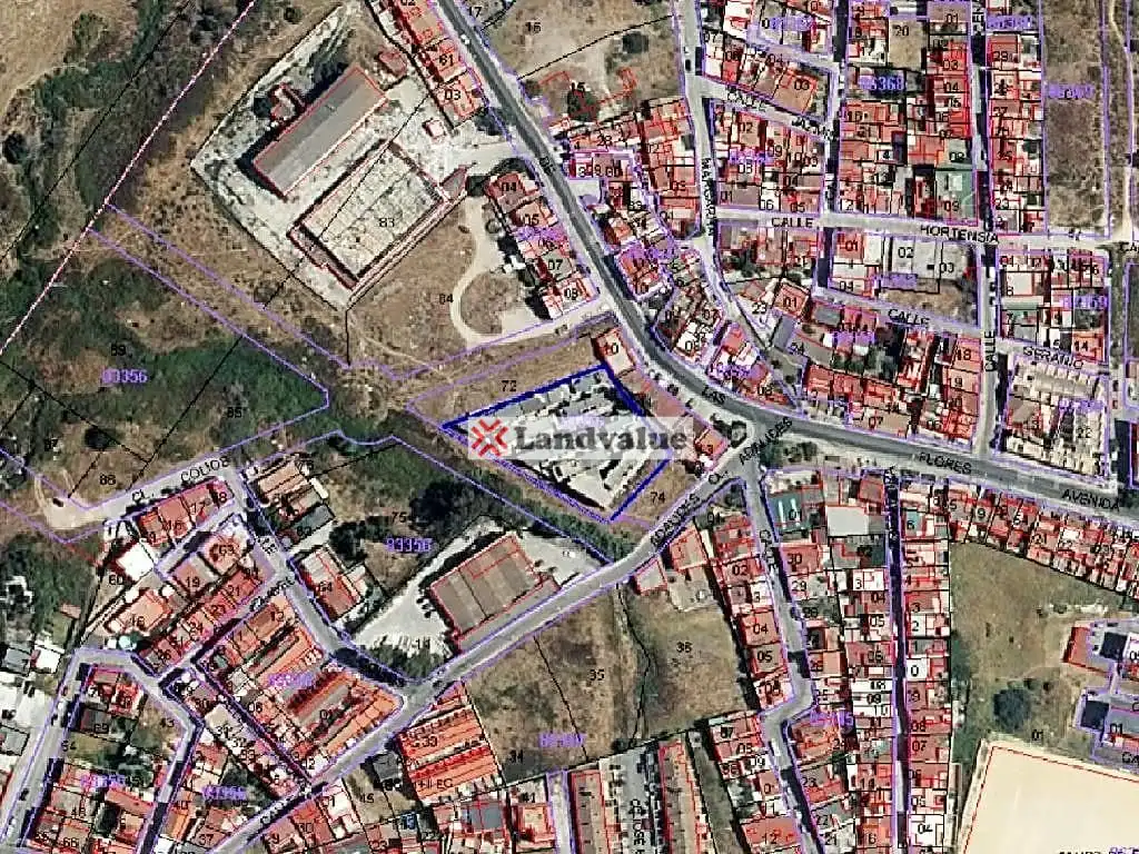 Terrenos y solares en venta en RESID. ADALIDES. FUSION SPORT. Algeciras, imagen 3