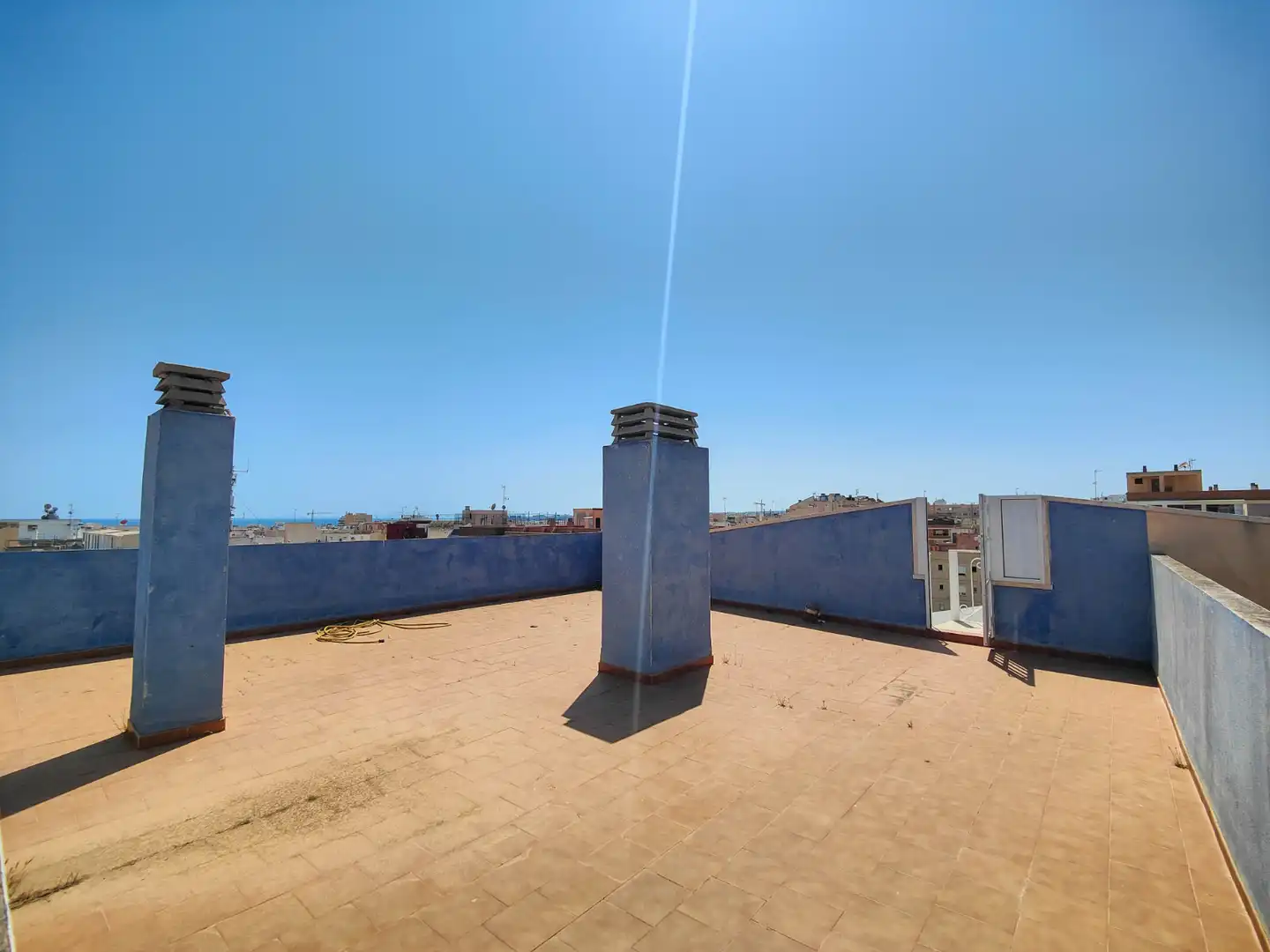 Terrasse von Dachboden zur Miete in Torrevieja mit Terrasse, Möbliert und Ofen