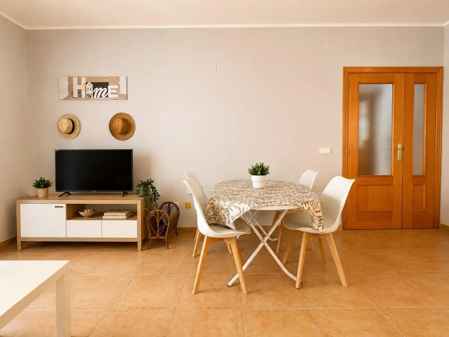 Detached homes for sale in Calle LLENTISCLE, Racó