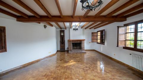 Foto 2 de Casa adosada en venta en Selorio - Tornón, Villaviciosa