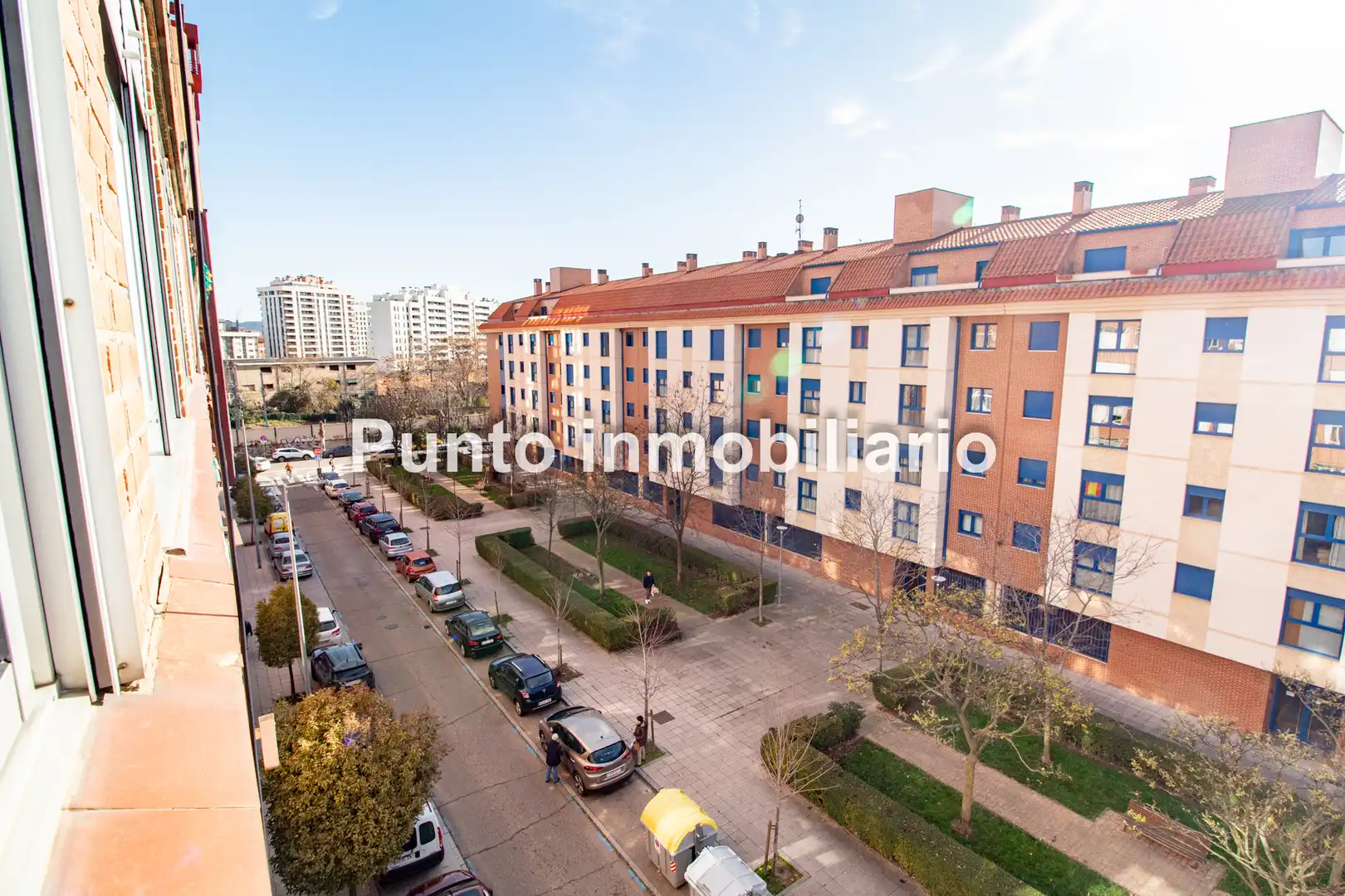Vista exterior de Pis en venda en Valladolid amb Calefacció, Parquet i Terrassa