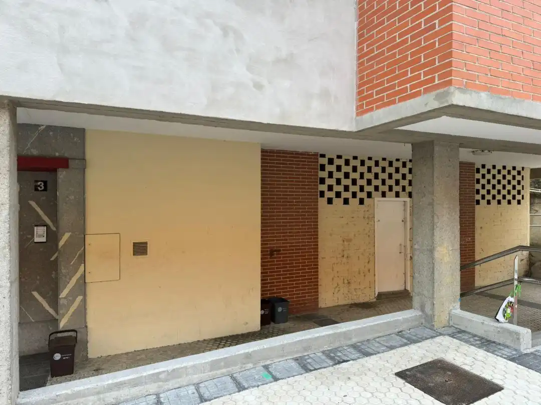 Local commercial à vendre à Zizurkil, imagen 4
