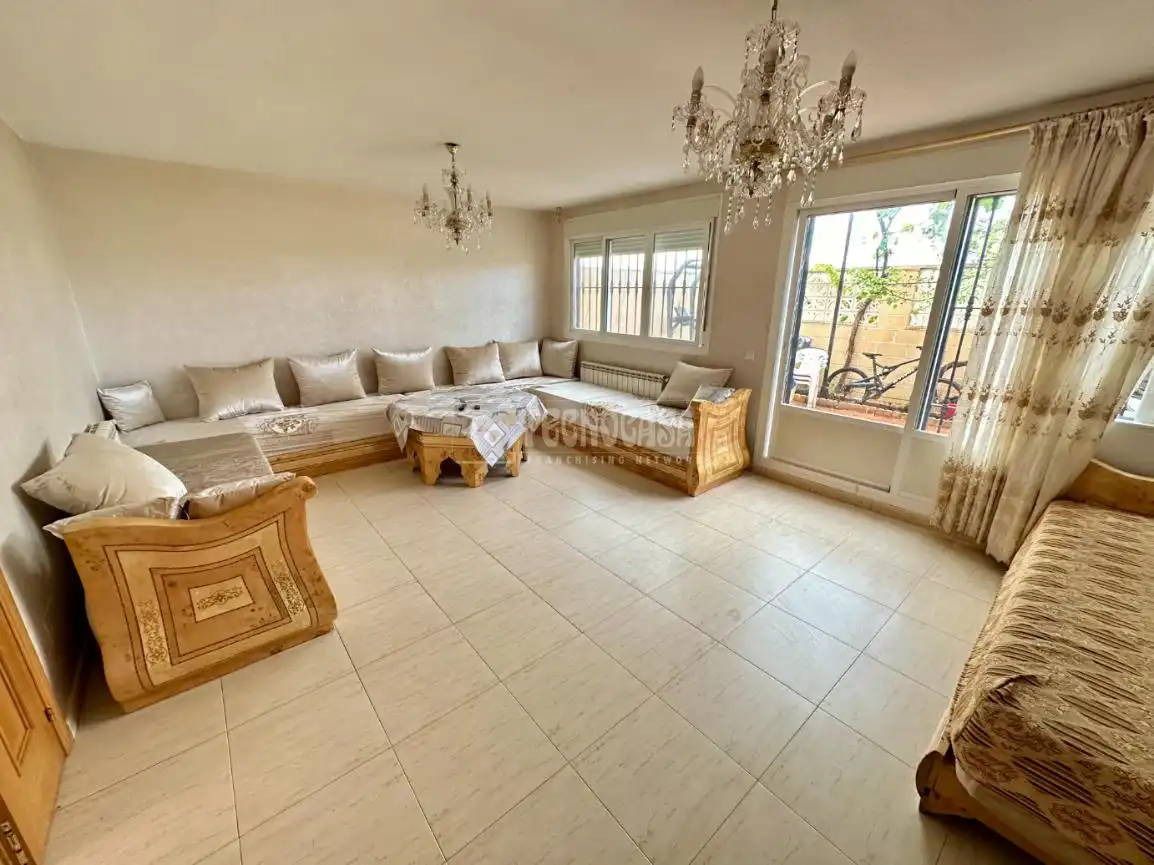 Sala d'estar de Casa adosada en venda en Pioz