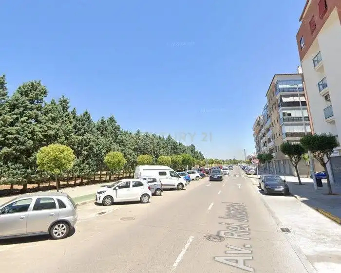 Vista exterior de Piso en venta en Catarroja con Aire acondicionado, Horno y Microondas
