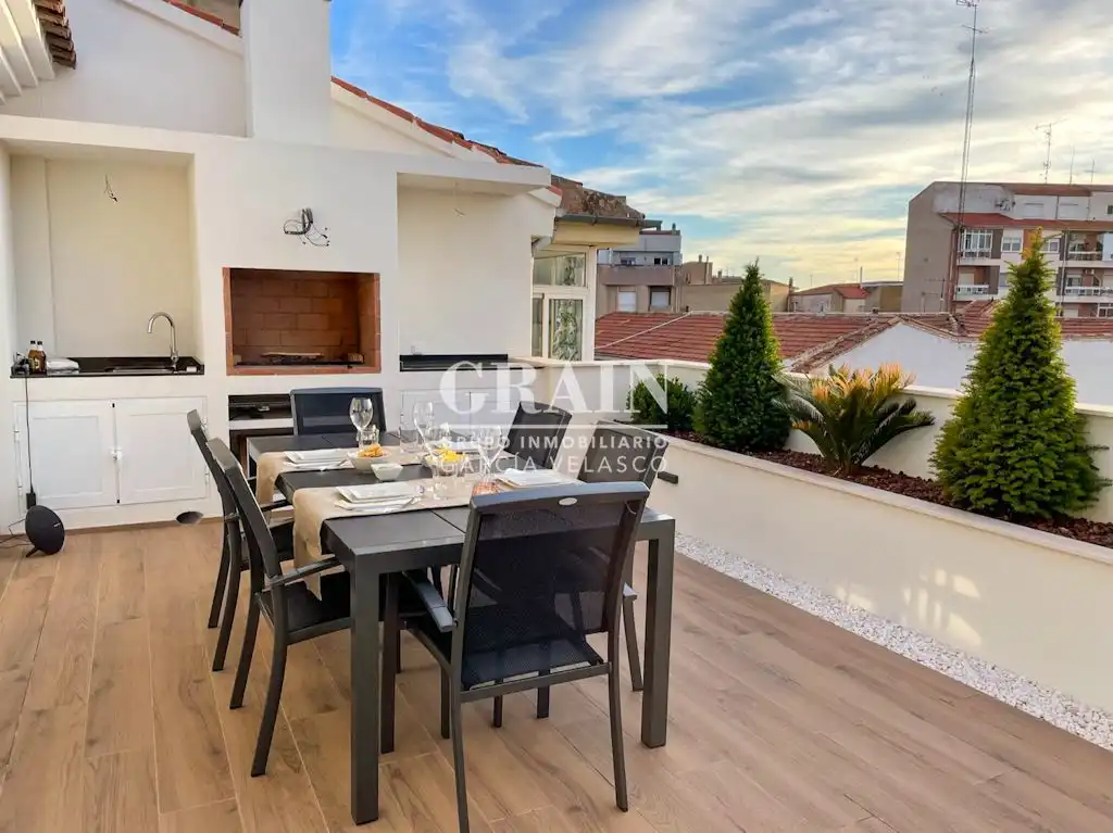 Terrasse von Dachboden zur Miete in Albacete mit Heizung, Terrasse und Balkon