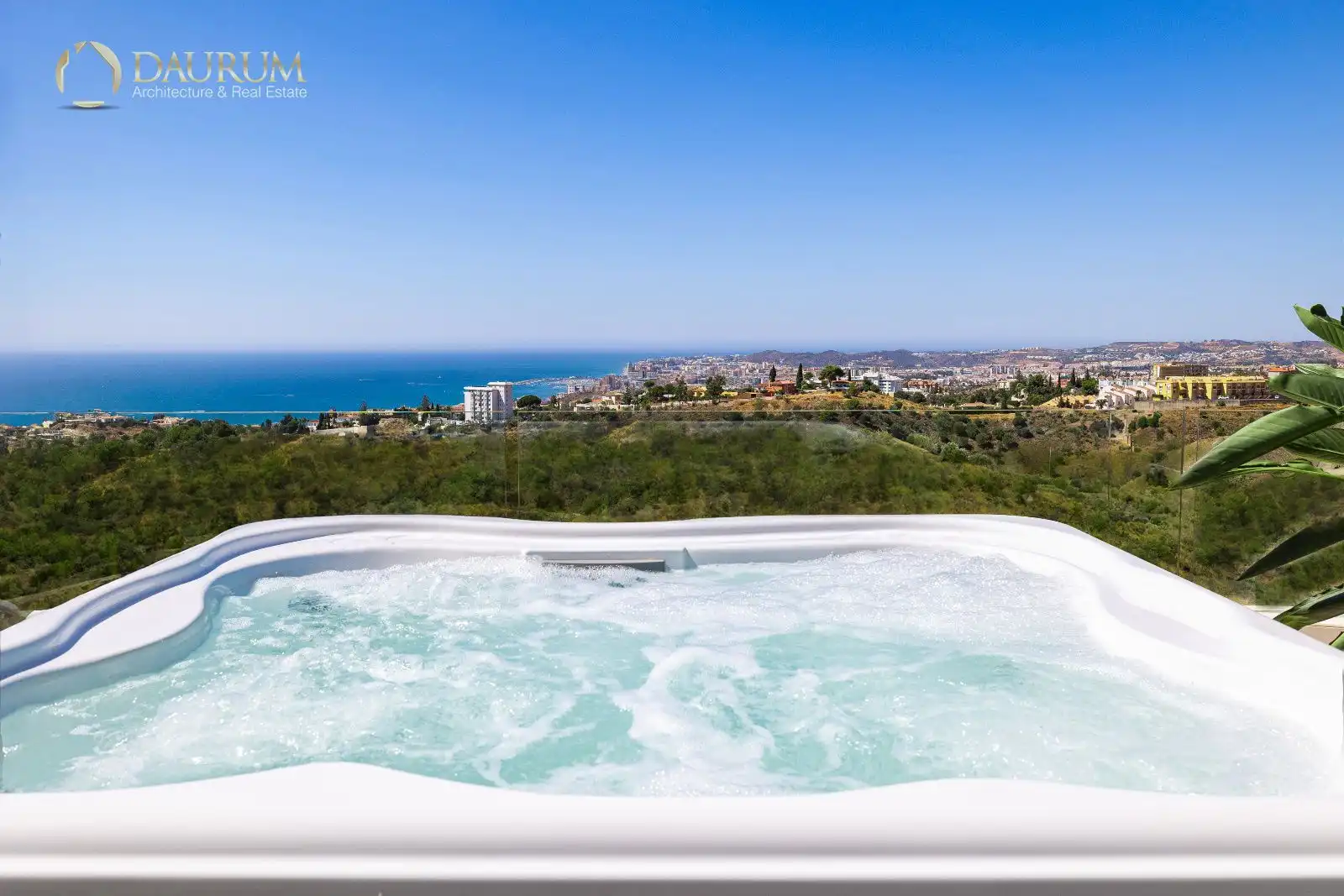 Àtic amb piscina en venda a Fuengirola, imagen 17
