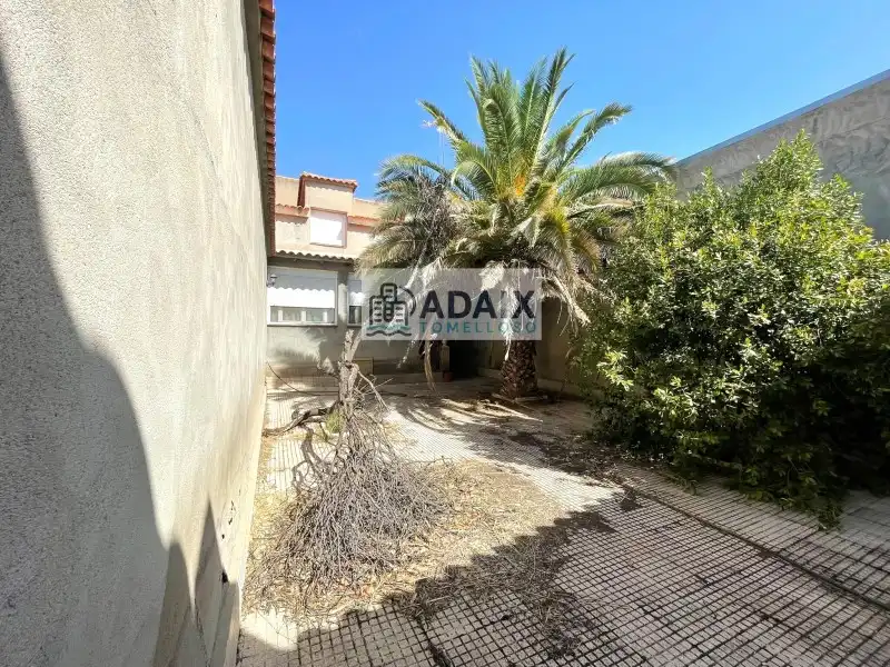 House with terrace for sale in Argamasilla de Alba