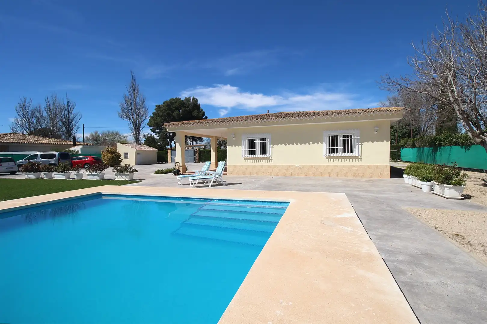 Exterior view of Houses for sale in  Albacete Capital  with Private garden, Terrace and Storage room